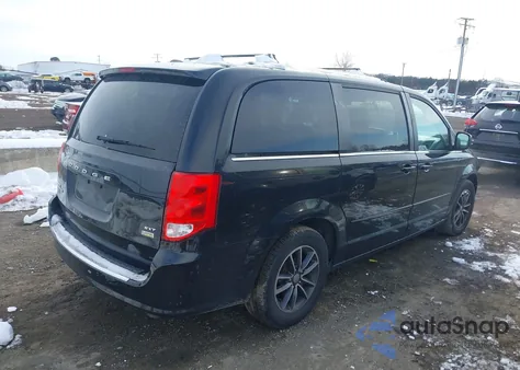 2017 Dodge Grand Caravan Sxt z USA, uszkodzony, nr VIN 2C4RDGCG1HR674298